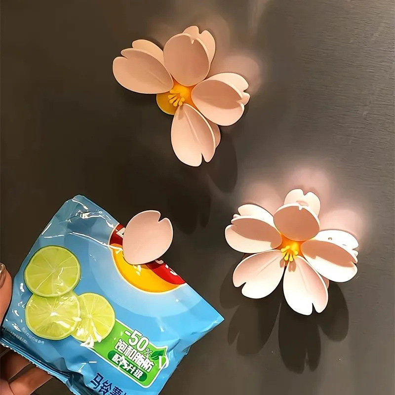 Clip Magnetica Sakura, Gadget  - Food Storage In Plants recensione e prezzo